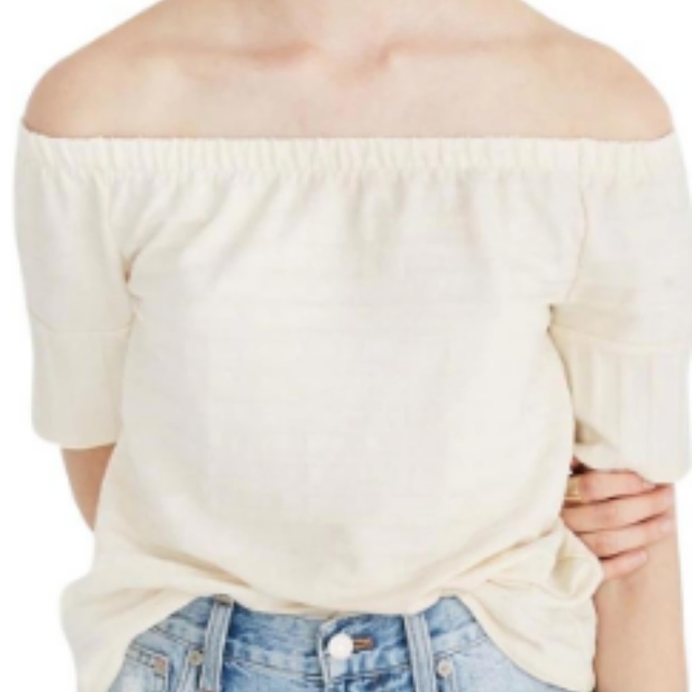 Madewell off the shoulder shirt⭐️